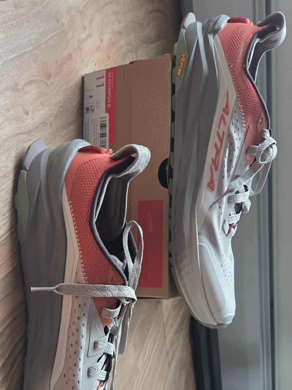 Altra mens trail running shoe
